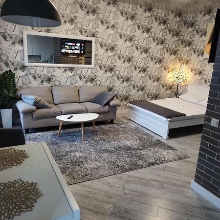 Просторі Lux Апартаменти На Центральному Проспекті, Великий Smart Tv,Преміум-Підписки Youtube Та Онлайн-Кінотеатрів , Кавомашина, Відкритий Балкон, Звітні Документи Krivói Rog Exterior foto